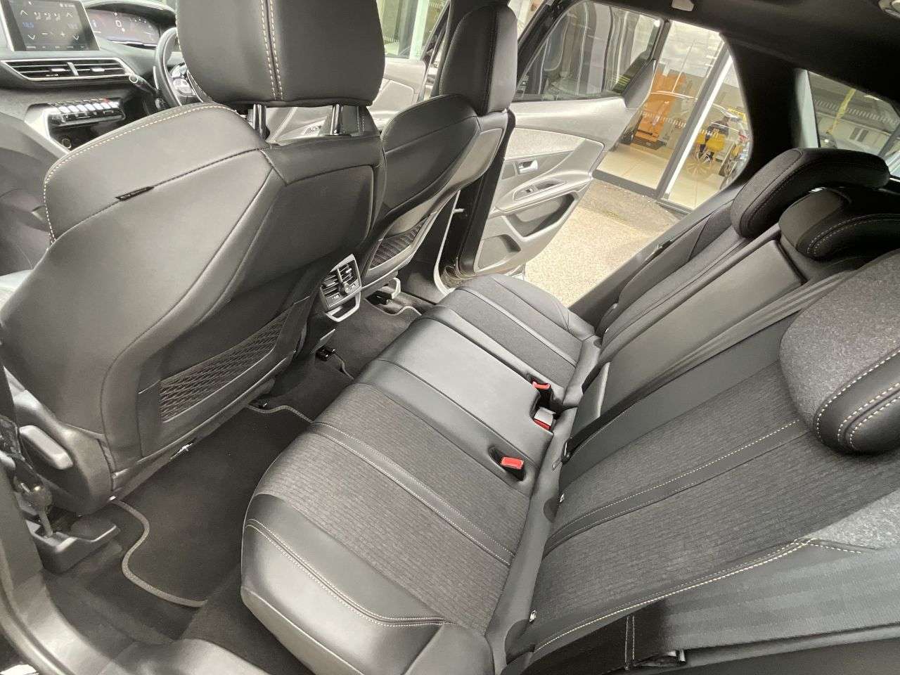 2020 PEUGEOT 3008 2020 PEUGEOT 3008