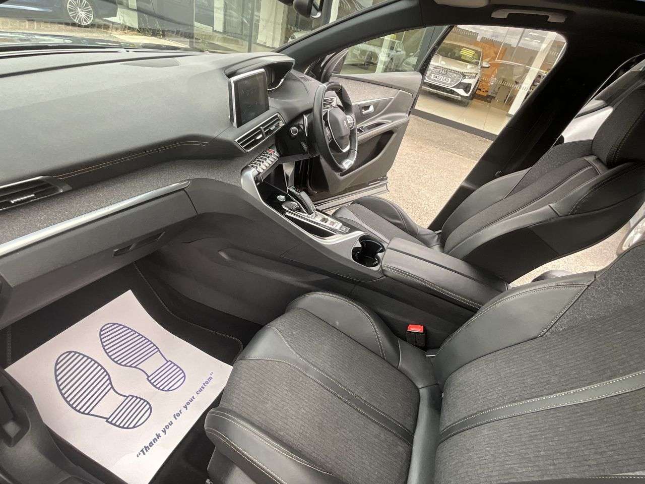 2020 PEUGEOT 3008 2020 PEUGEOT 3008