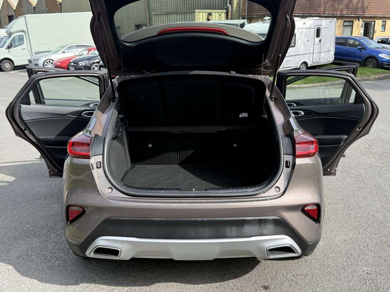 2020 KIA XCEED 2020 KIA XCEED