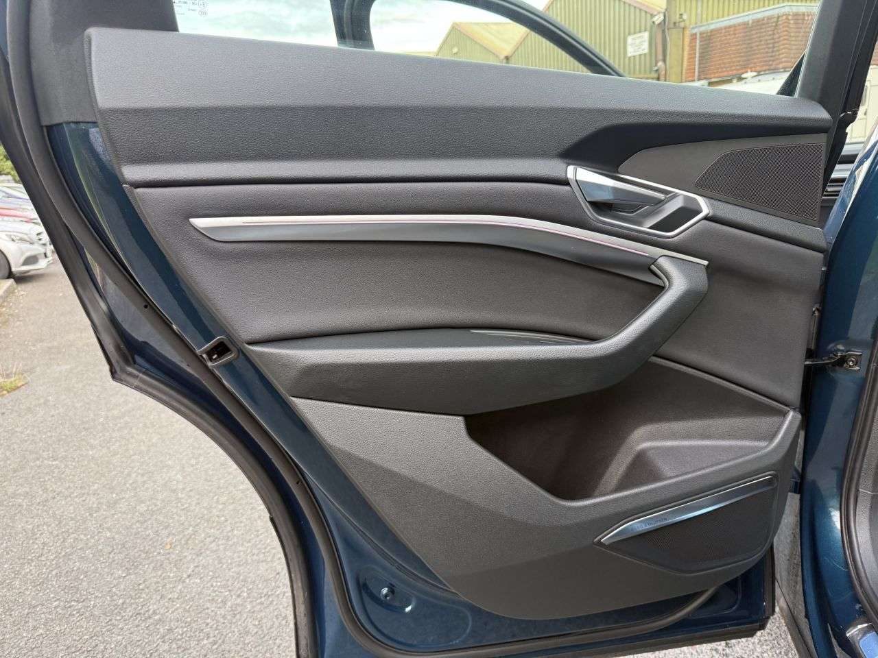 2020 AUDI E-TRON 2020 AUDI E-TRON