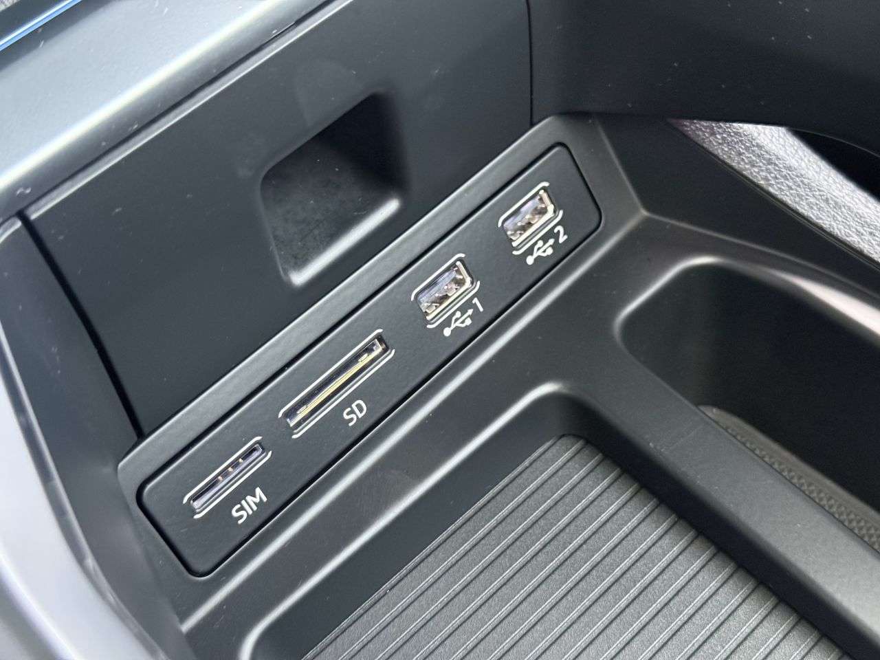 2020 AUDI E-TRON 2020 AUDI E-TRON