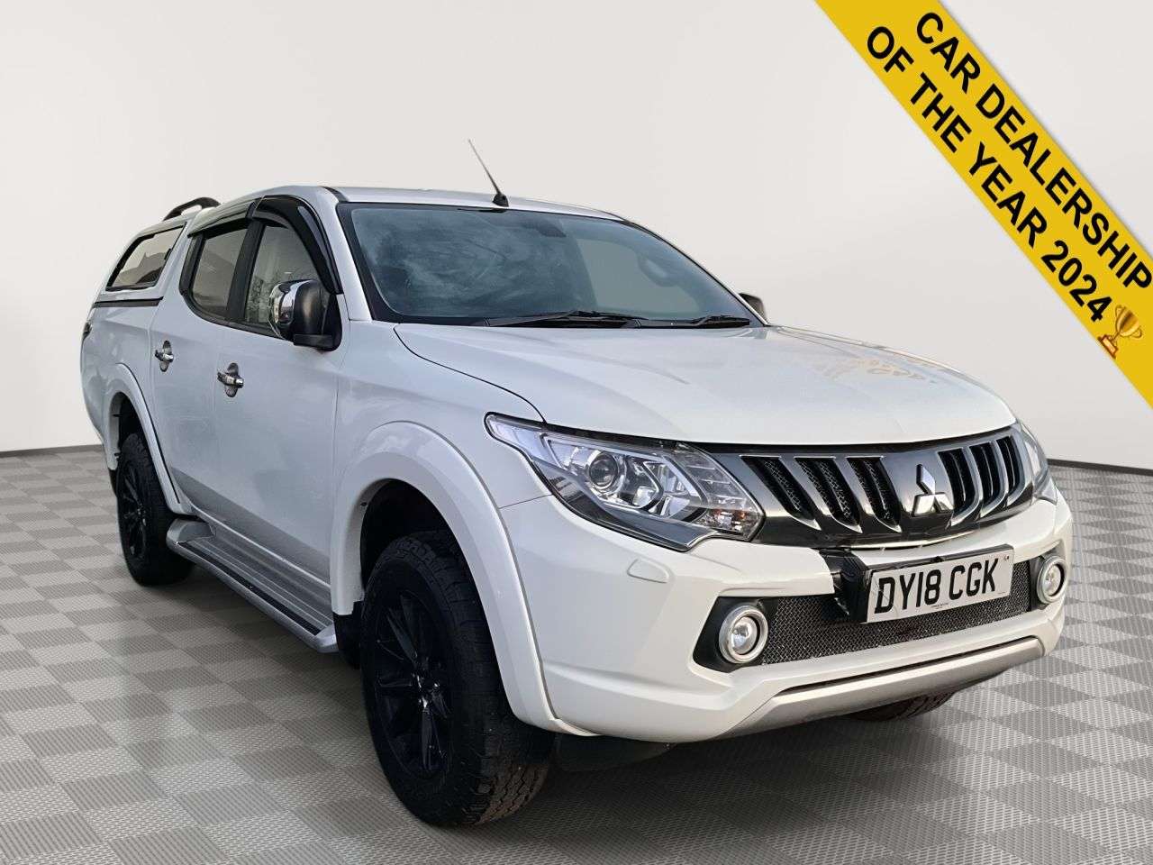 A 2018 MITSUBISHI L200 2.4 DI-D DC Barbarian Pickup Double Cab 4dr Diesel Manual 4WD Euro 6 (178 p A 2018 MITSUBISHI L200 2.4 DI-D DC Barbarian Pickup Double Cab 4dr Diesel Manual 4WD Euro 6 (178 p