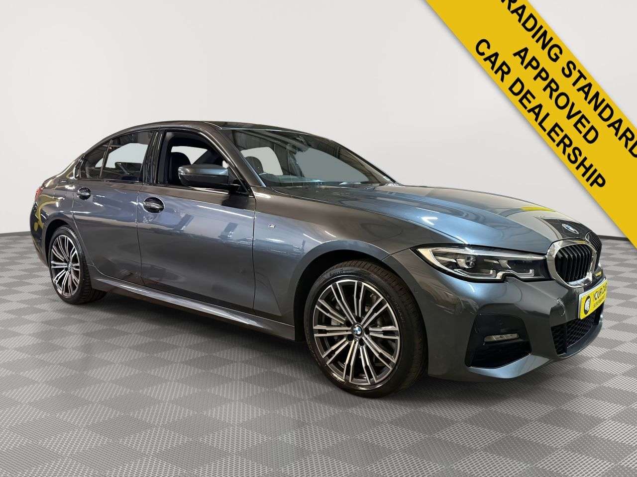 A 2021 BMW 3 SERIES 2.0 330e 12kWh M Sport Saloon 4dr Petrol Plug-in Hybrid Auto Euro 6 (s/s) ( A 2021 BMW 3 SERIES 2.0 330e 12kWh M Sport Saloon 4dr Petrol Plug-in Hybrid Auto Euro 6 (s/s) (