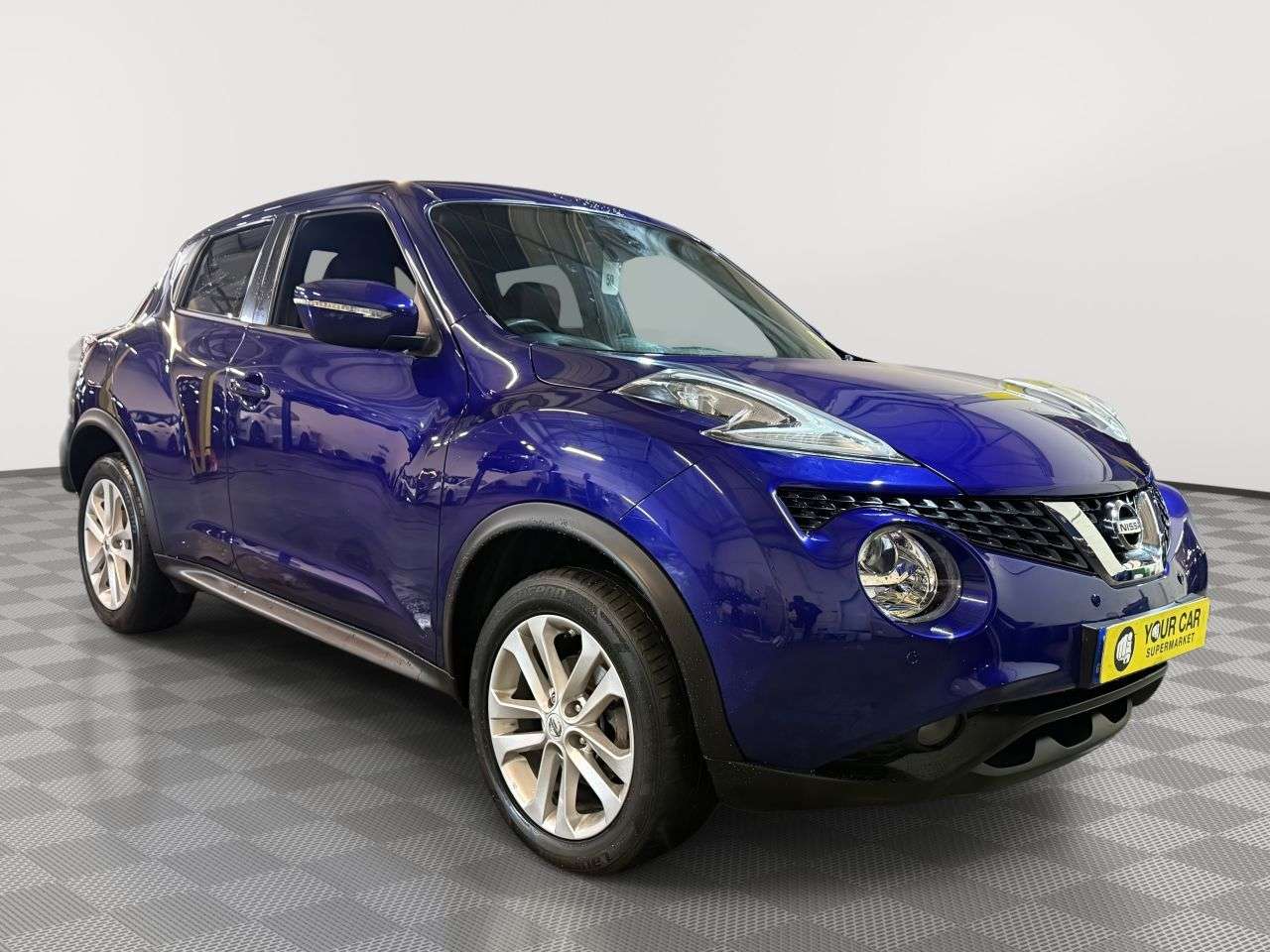 A 2016 NISSAN JUKE 1.2 DIG-T N-Connecta SUV 5dr Petrol Manual Euro 6 (s/s) (115 ps) Rear Camer A 2016 NISSAN JUKE 1.2 DIG-T N-Connecta SUV 5dr Petrol Manual Euro 6 (s/s) (115 ps) Rear Camer