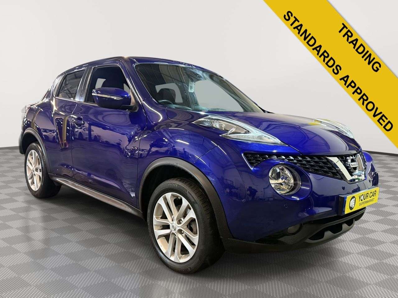 A 2016 NISSAN JUKE 1.2 DIG-T N-Connecta SUV 5dr Petrol Manual Euro 6 (s/s) (115 ps) Rear Camer A 2016 NISSAN JUKE 1.2 DIG-T N-Connecta SUV 5dr Petrol Manual Euro 6 (s/s) (115 ps) Rear Camer