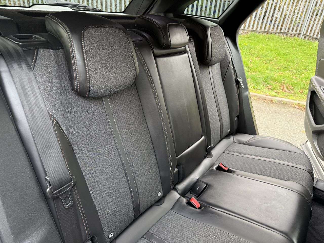 2018 PEUGEOT 3008 2018 PEUGEOT 3008