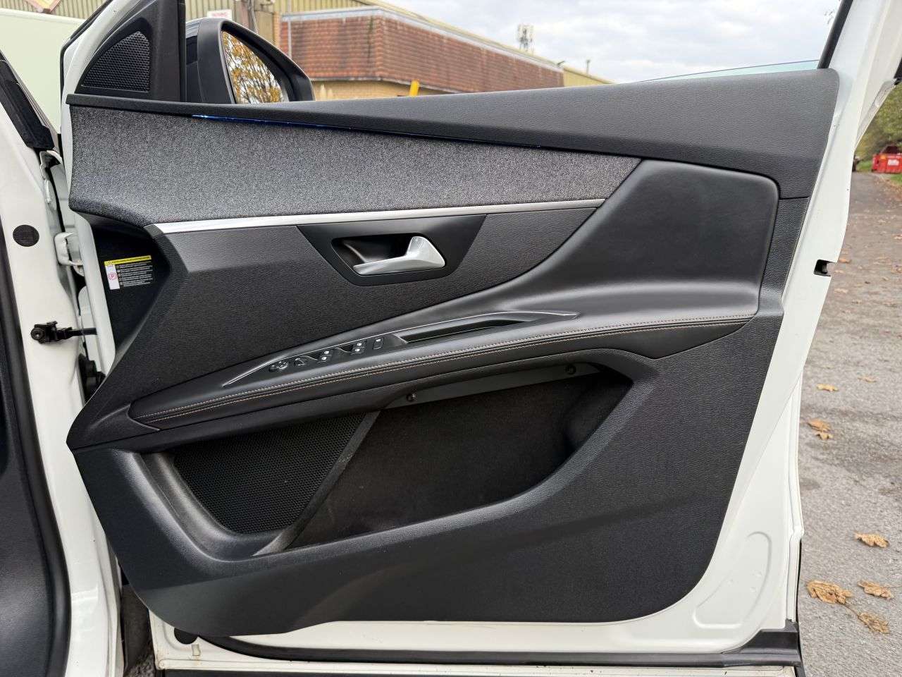 2018 PEUGEOT 3008 2018 PEUGEOT 3008