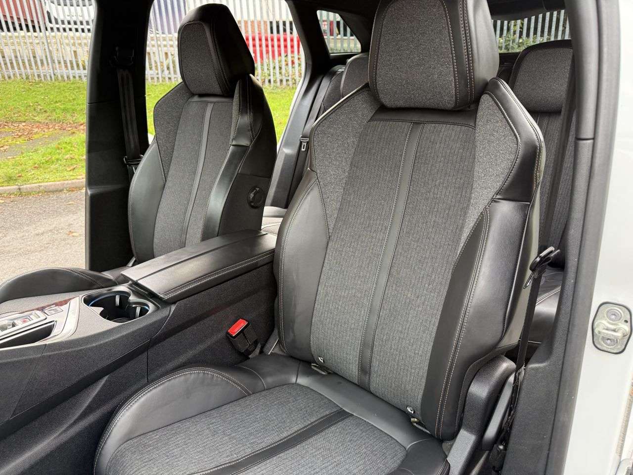 2018 PEUGEOT 3008 2018 PEUGEOT 3008