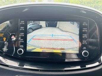 2022 TOYOTA AYGO X 2022 TOYOTA AYGO X