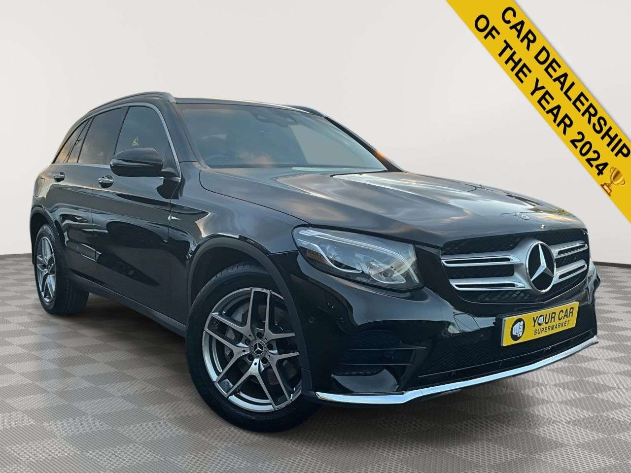 A 2018 MERCEDES-BENZ GLC 2.1 GLC220d AMG Line (Premium) SUV 5dr Diesel G-Tronic+ 4MATIC Euro 6 (s/s) A 2018 MERCEDES-BENZ GLC 2.1 GLC220d AMG Line (Premium) SUV 5dr Diesel G-Tronic+ 4MATIC Euro 6 (s/s)