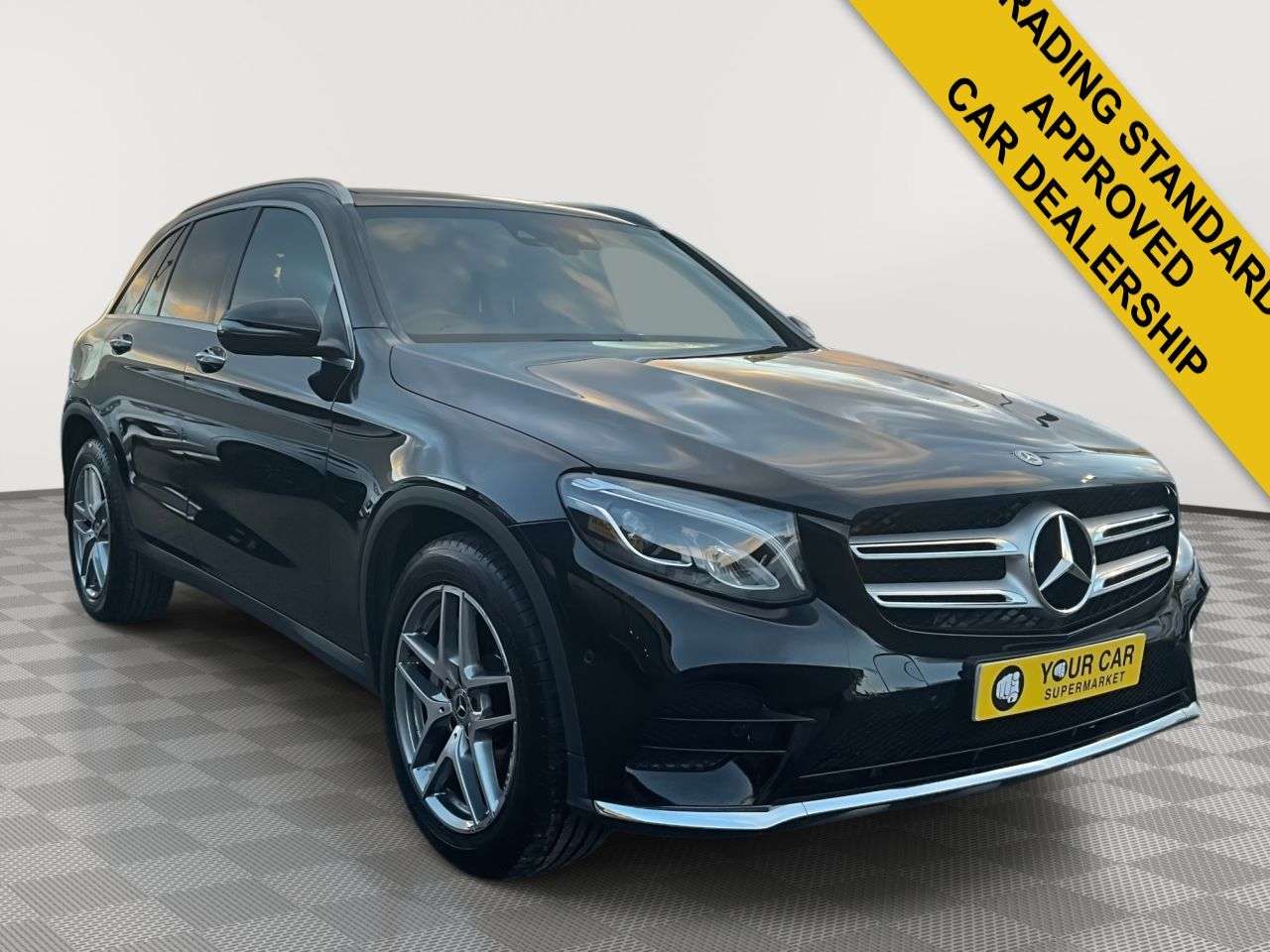 A 2018 MERCEDES-BENZ GLC 2.1 GLC220d AMG Line (Premium) SUV 5dr Diesel G-Tronic+ 4MATIC Euro 6 (s/s) A 2018 MERCEDES-BENZ GLC 2.1 GLC220d AMG Line (Premium) SUV 5dr Diesel G-Tronic+ 4MATIC Euro 6 (s/s)
