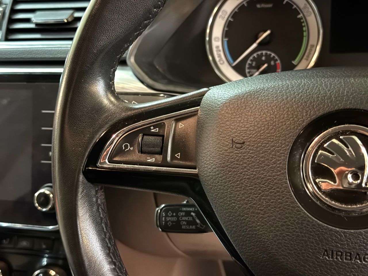 2020 SKODA SUPERB 2020 SKODA SUPERB