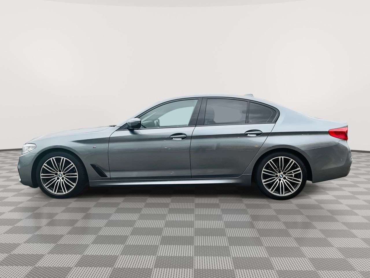 2020 BMW 5 SERIES 2020 BMW 5 SERIES