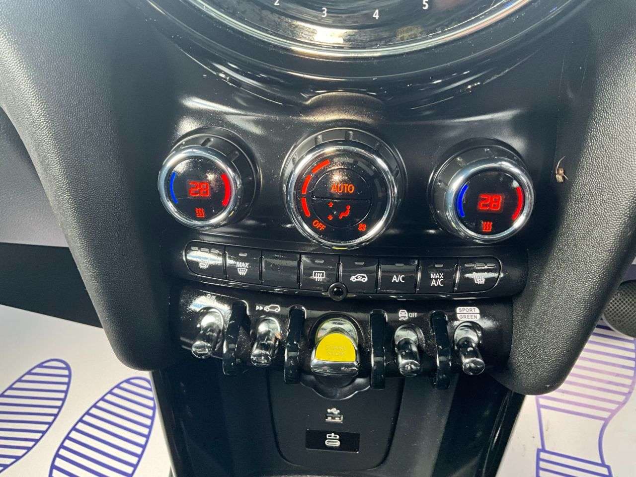 2022 MINI ELECTRIC HATCH 2022 MINI ELECTRIC HATCH