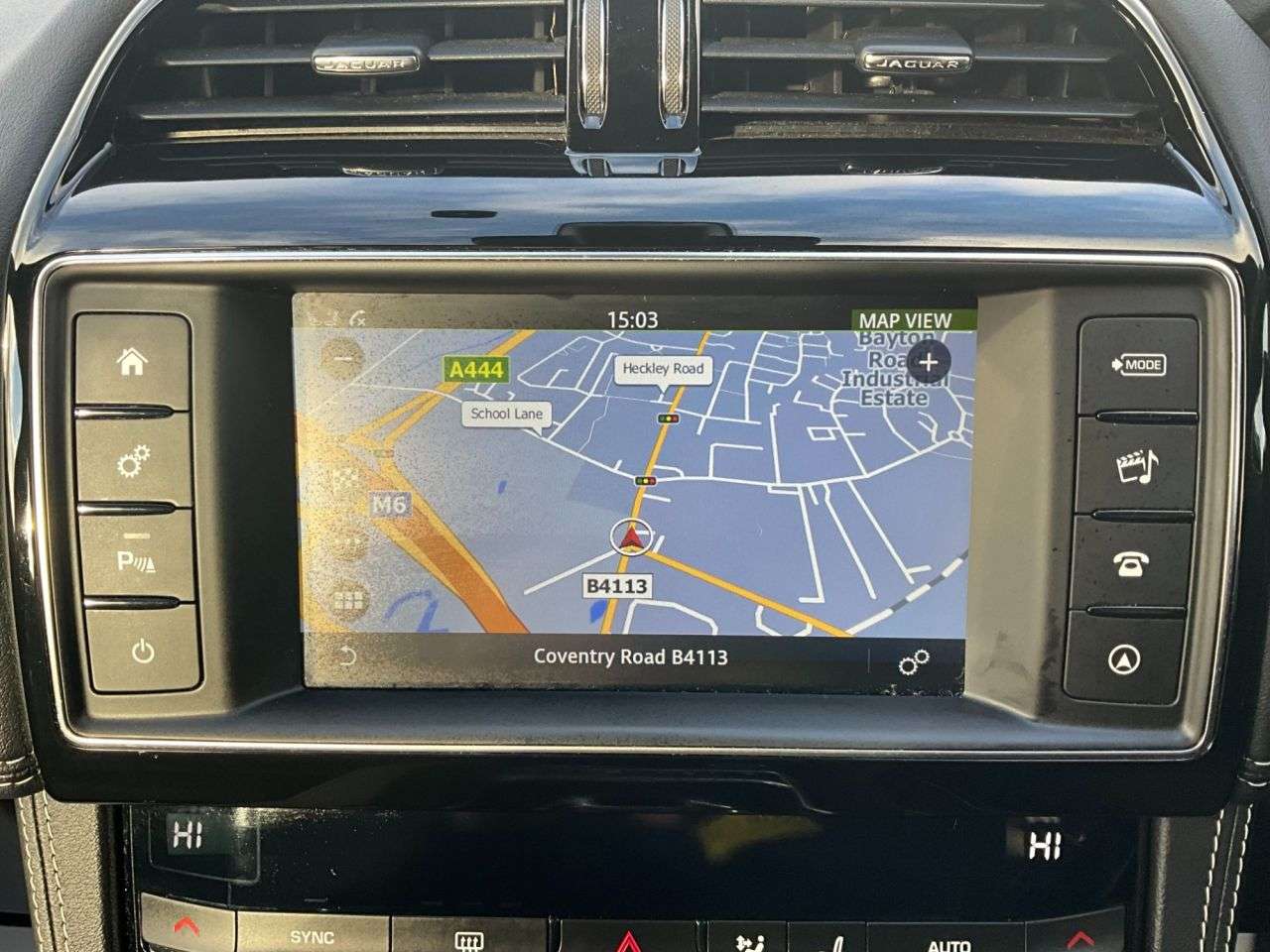 2018 JAGUAR F-PACE 2018 JAGUAR F-PACE