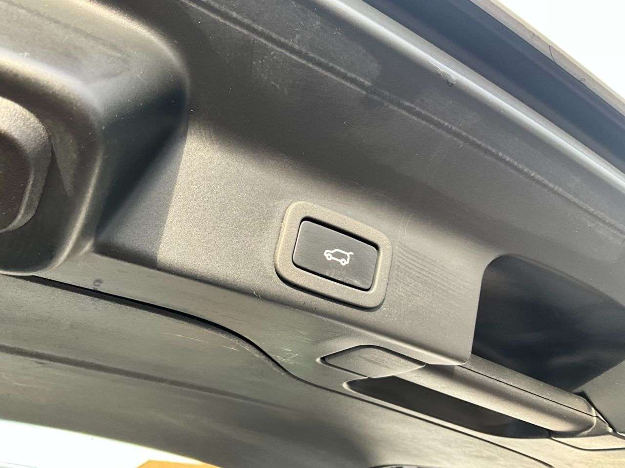 2018 JAGUAR F-PACE 2018 JAGUAR F-PACE