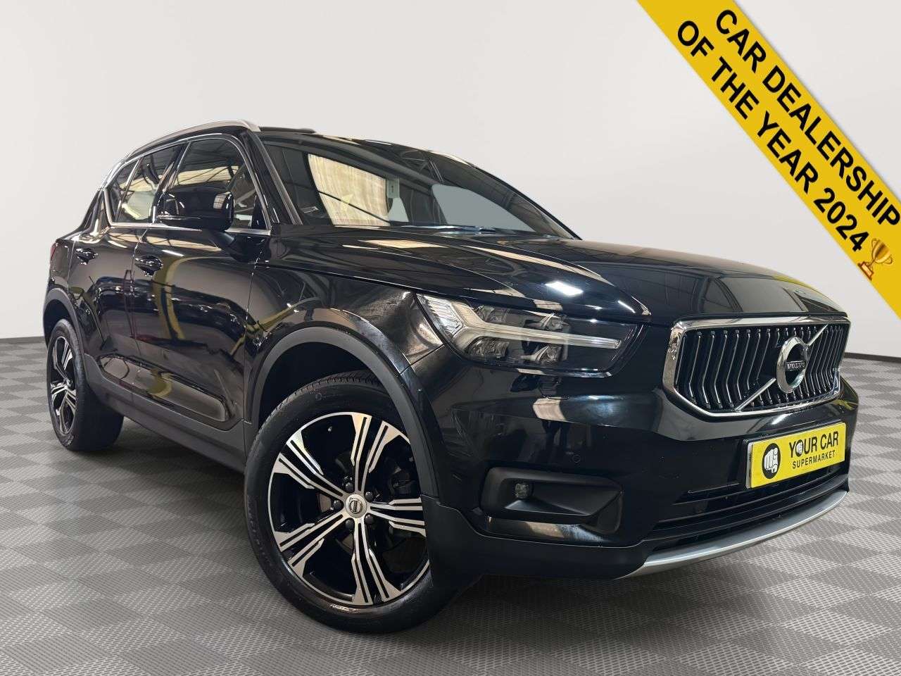 A 2020 VOLVO XC40 1.5 T3 Inscription Pro SUV 5dr Petrol Auto Euro 6 (s/s) (163 ps) Memory Sea A 2020 VOLVO XC40 1.5 T3 Inscription Pro SUV 5dr Petrol Auto Euro 6 (s/s) (163 ps) Memory Sea