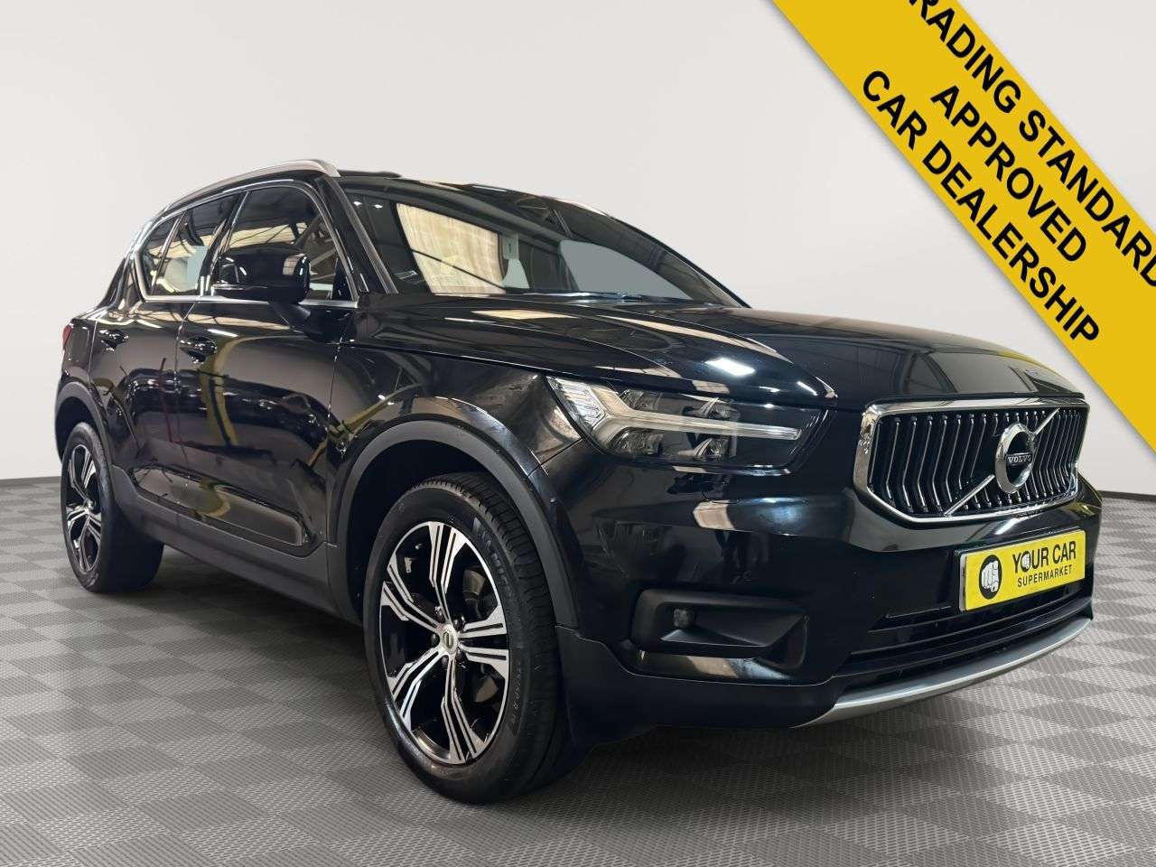 A 2020 VOLVO XC40 1.5 T3 Inscription Pro SUV 5dr Petrol Auto Euro 6 (s/s) (163 ps) Memory Sea A 2020 VOLVO XC40 1.5 T3 Inscription Pro SUV 5dr Petrol Auto Euro 6 (s/s) (163 ps) Memory Sea