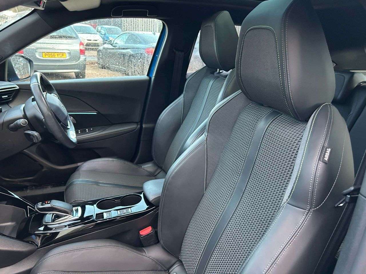 2020 PEUGEOT E-2008 2020 PEUGEOT E-2008