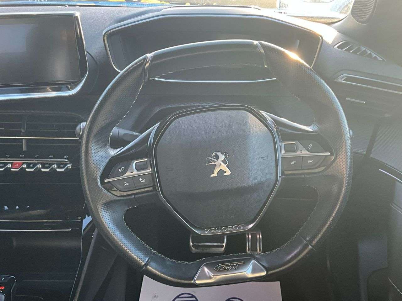 2020 PEUGEOT E-2008 2020 PEUGEOT E-2008