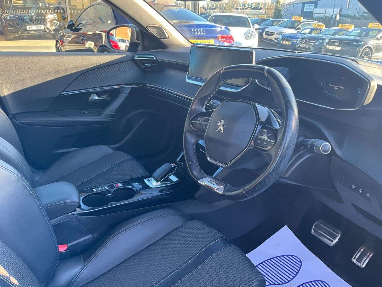 2020 PEUGEOT E-2008 2020 PEUGEOT E-2008