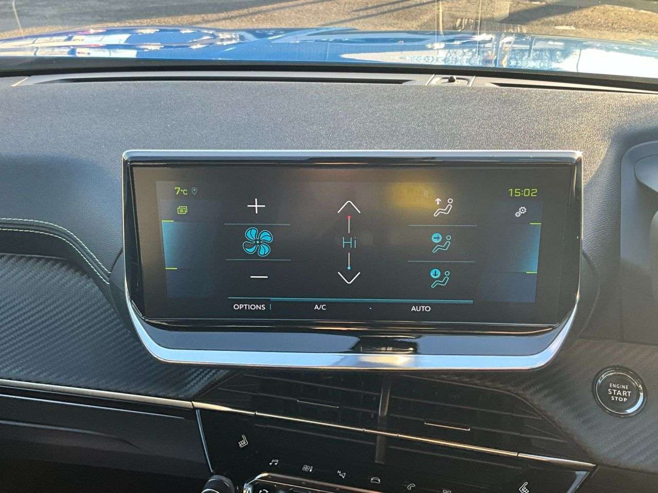 2020 PEUGEOT E-2008 2020 PEUGEOT E-2008