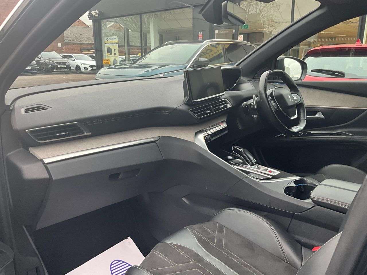 2021 PEUGEOT 5008 2021 PEUGEOT 5008