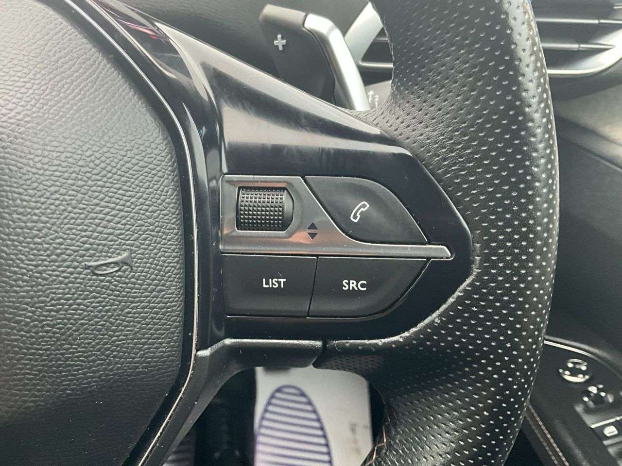 2021 PEUGEOT 5008 2021 PEUGEOT 5008