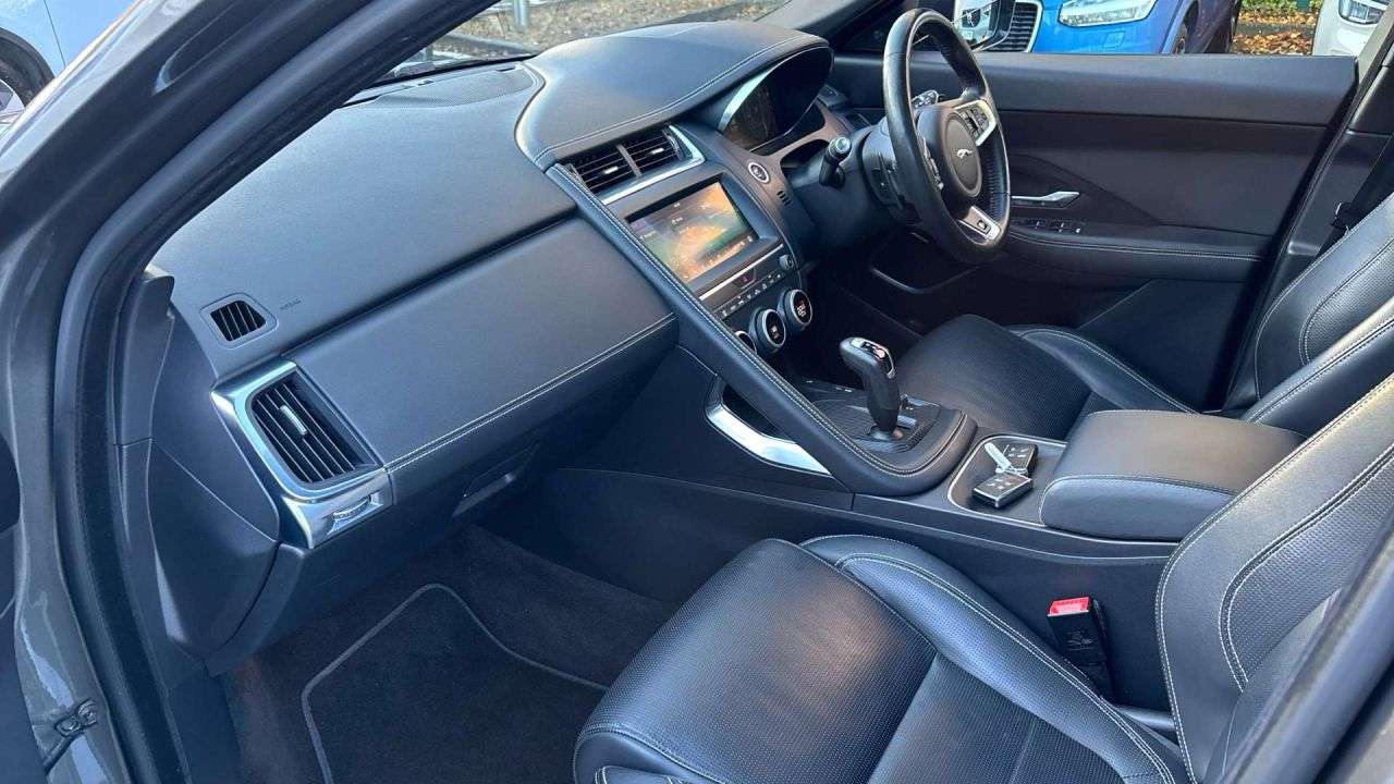 2019 JAGUAR E-PACE 2019 JAGUAR E-PACE