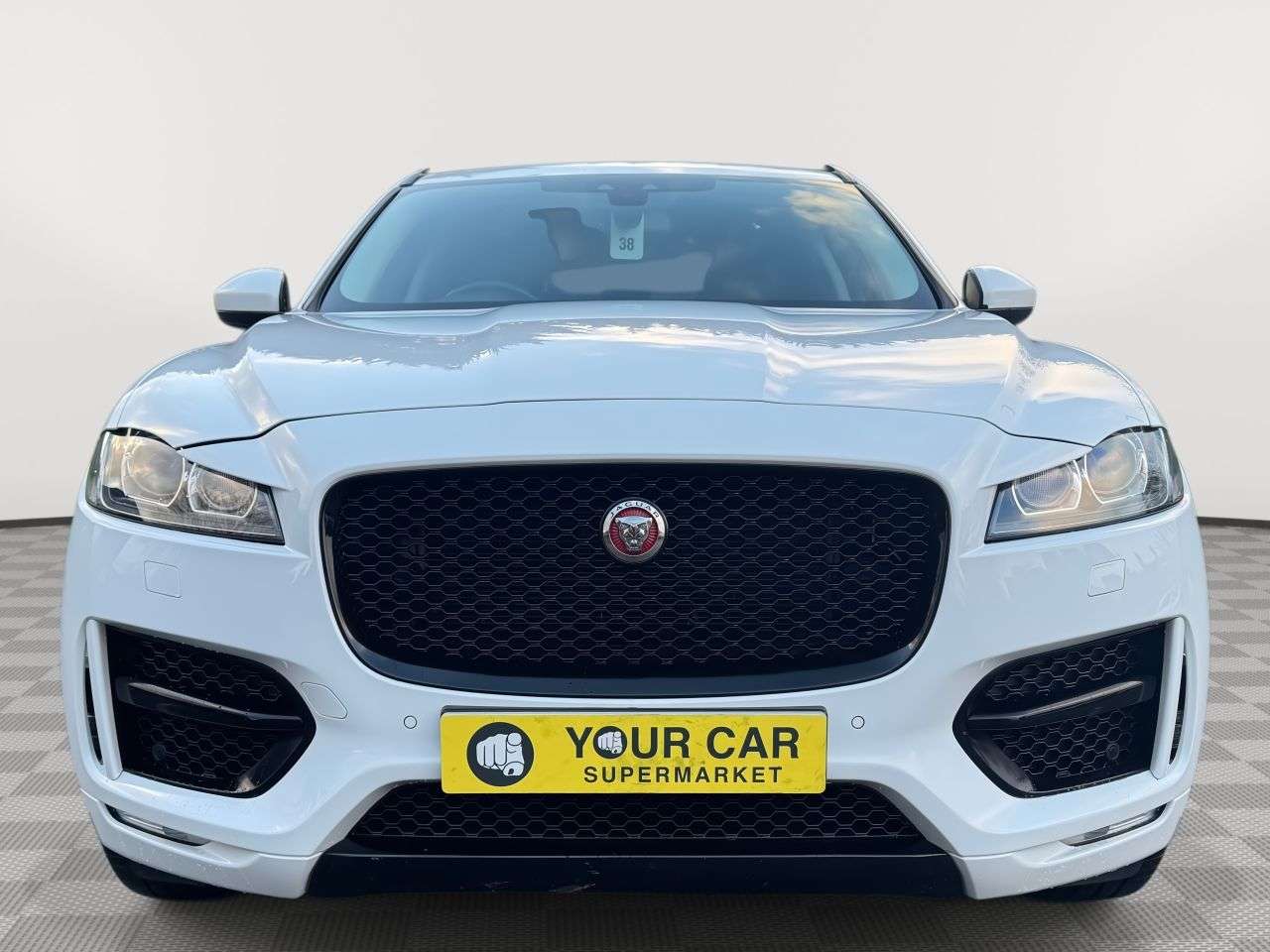 2018 JAGUAR F-PACE 2018 JAGUAR F-PACE