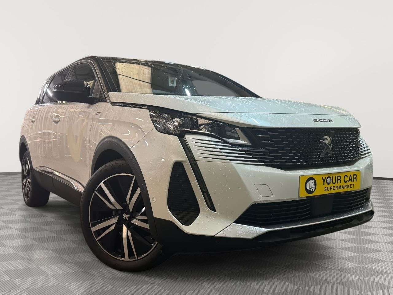 A 2021 PEUGEOT 5008 1.2 PureTech GT Premium SUV 5dr Petrol EAT Euro 6 (s/s) (130 ps) A 2021 PEUGEOT 5008 1.2 PureTech GT Premium SUV 5dr Petrol EAT Euro 6 (s/s) (130 ps)