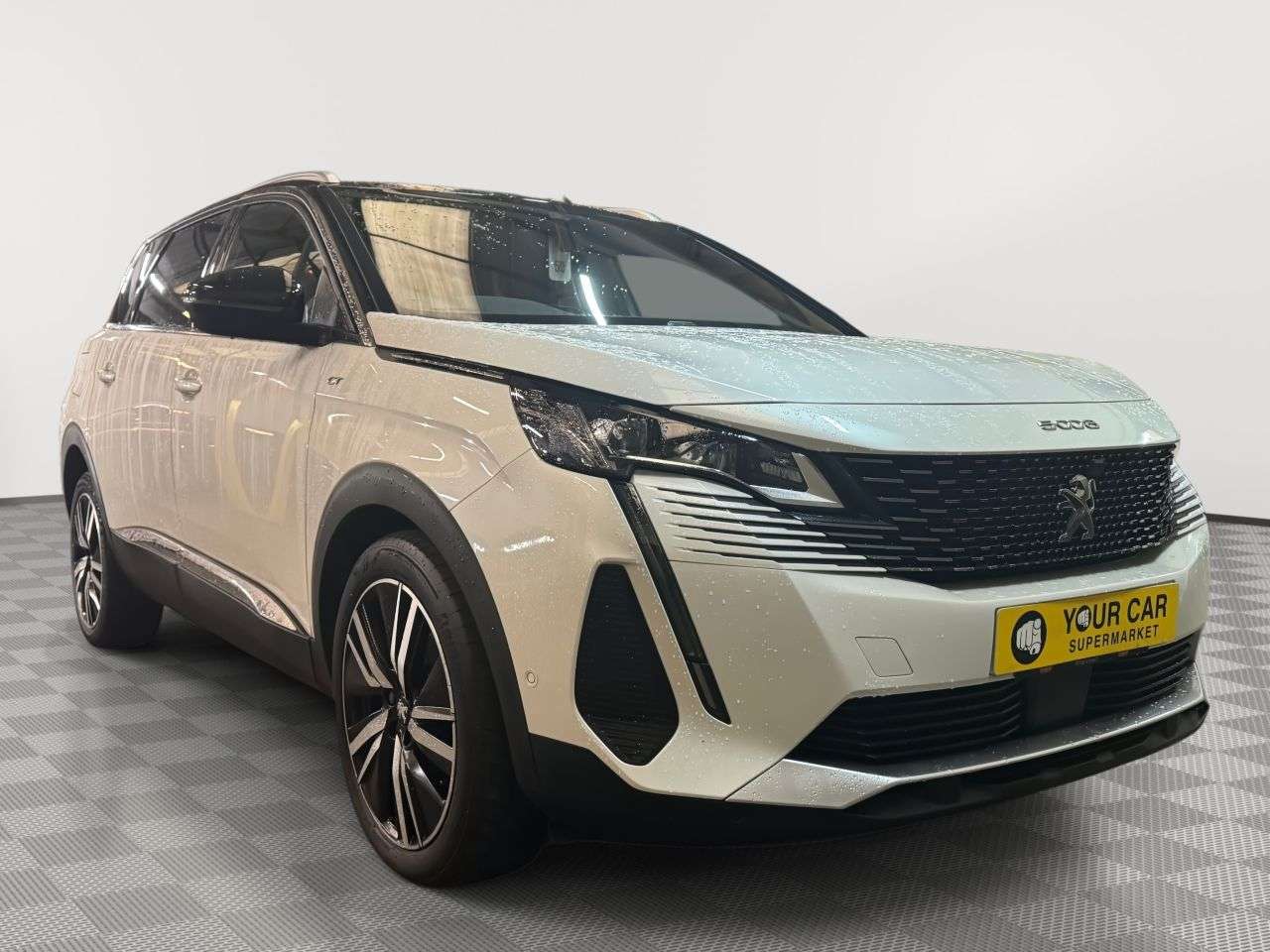 A 2021 PEUGEOT 5008 1.2 PureTech GT Premium SUV 5dr Petrol EAT Euro 6 (s/s) (130 ps) A 2021 PEUGEOT 5008 1.2 PureTech GT Premium SUV 5dr Petrol EAT Euro 6 (s/s) (130 ps)