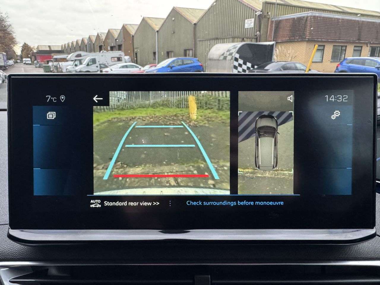 2021 PEUGEOT 5008 2021 PEUGEOT 5008