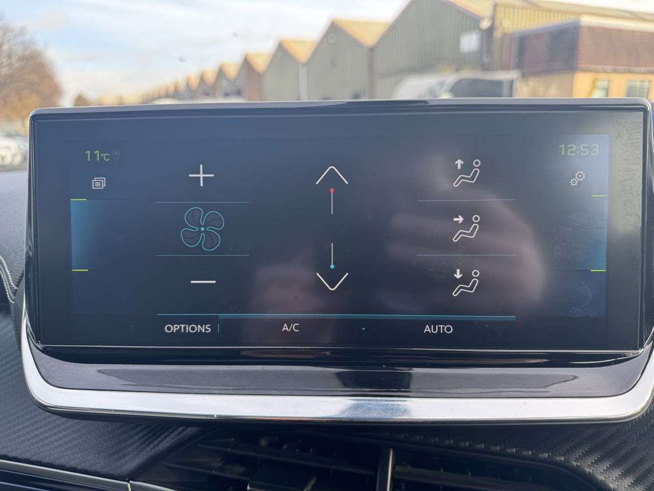 2021 PEUGEOT E-2008 2021 PEUGEOT E-2008