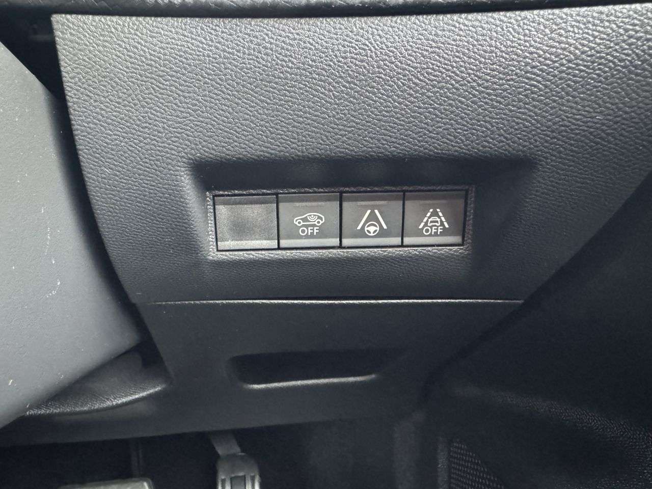 2021 PEUGEOT E-2008 2021 PEUGEOT E-2008