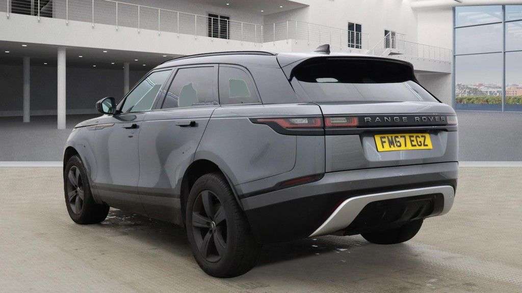 A 2018 LAND ROVER RANGE ROVER VELAR 2.0 D240 R-Dynamic S SUV 5dr Diesel Auto 4WD Euro 6 (s/s) (240 ps) A 2018 LAND ROVER RANGE ROVER VELAR 2.0 D240 R-Dynamic S SUV 5dr Diesel Auto 4WD Euro 6 (s/s) (240 ps)