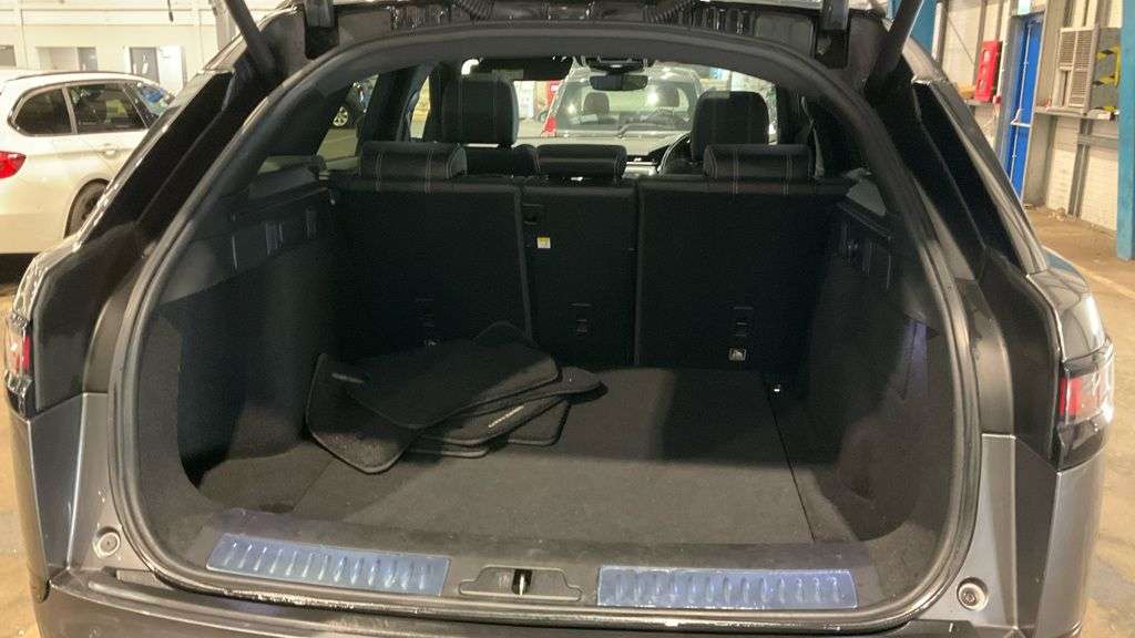 2018 LAND ROVER RANGE ROVER VELAR 2018 LAND ROVER RANGE ROVER VELAR