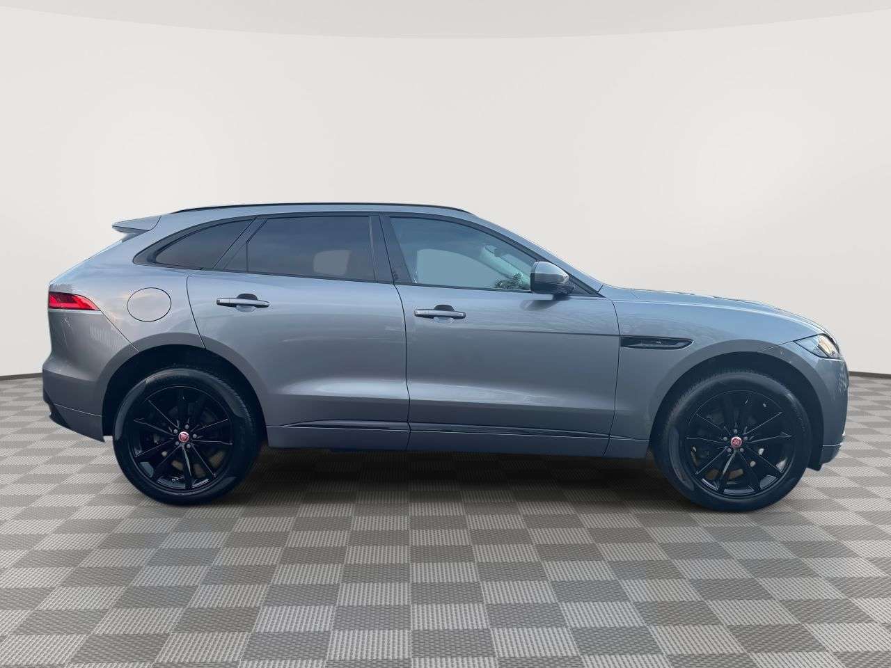 2019 JAGUAR F-PACE 2019 JAGUAR F-PACE