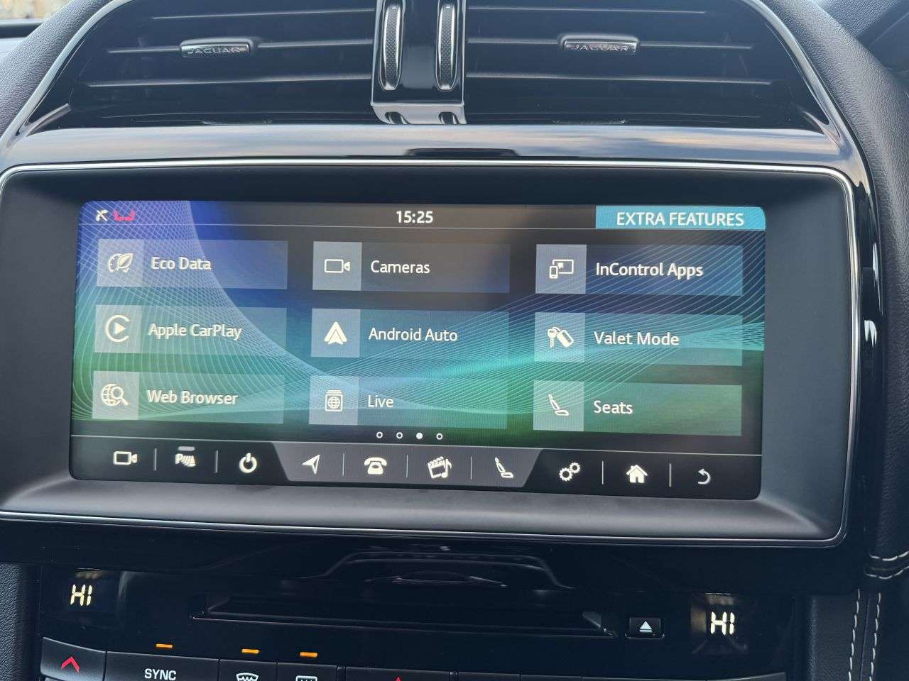 2019 JAGUAR F-PACE 2019 JAGUAR F-PACE