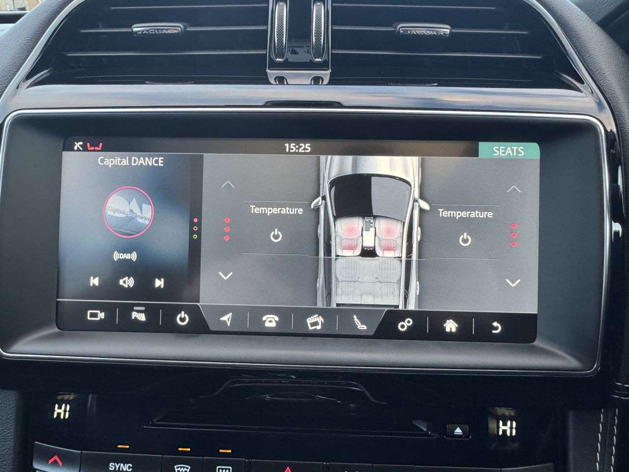 2019 JAGUAR F-PACE 2019 JAGUAR F-PACE