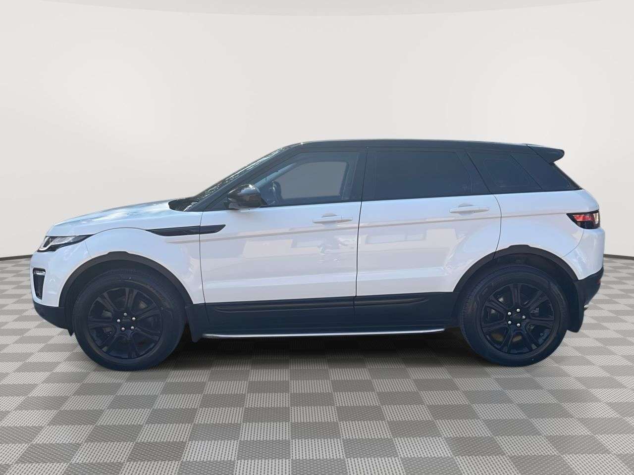 2019 LAND ROVER RANGE ROVER EVOQUE 2019 LAND ROVER RANGE ROVER EVOQUE