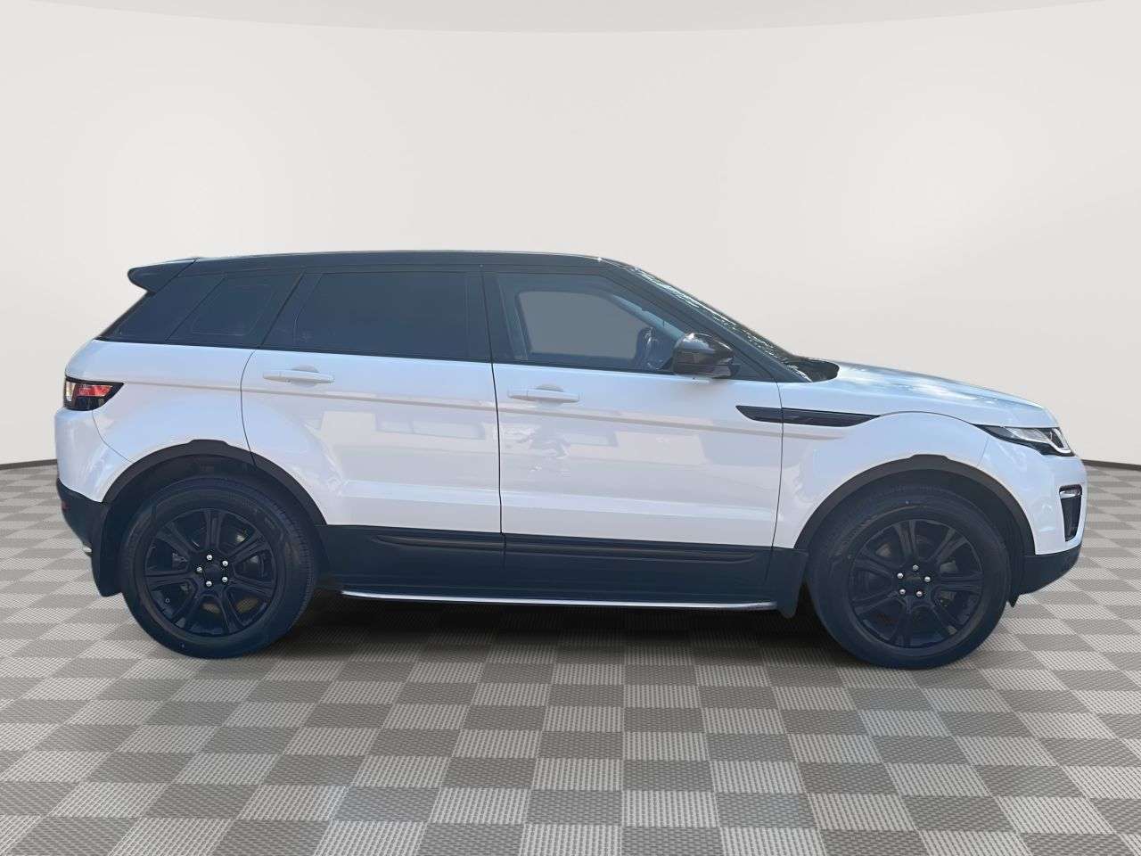 2019 LAND ROVER RANGE ROVER EVOQUE 2019 LAND ROVER RANGE ROVER EVOQUE