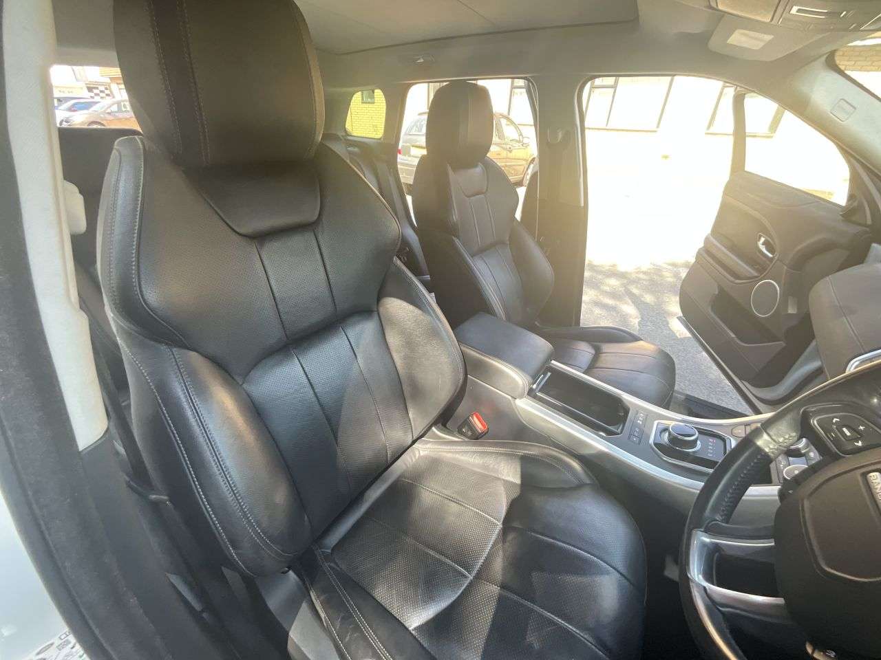 2019 LAND ROVER RANGE ROVER EVOQUE 2019 LAND ROVER RANGE ROVER EVOQUE