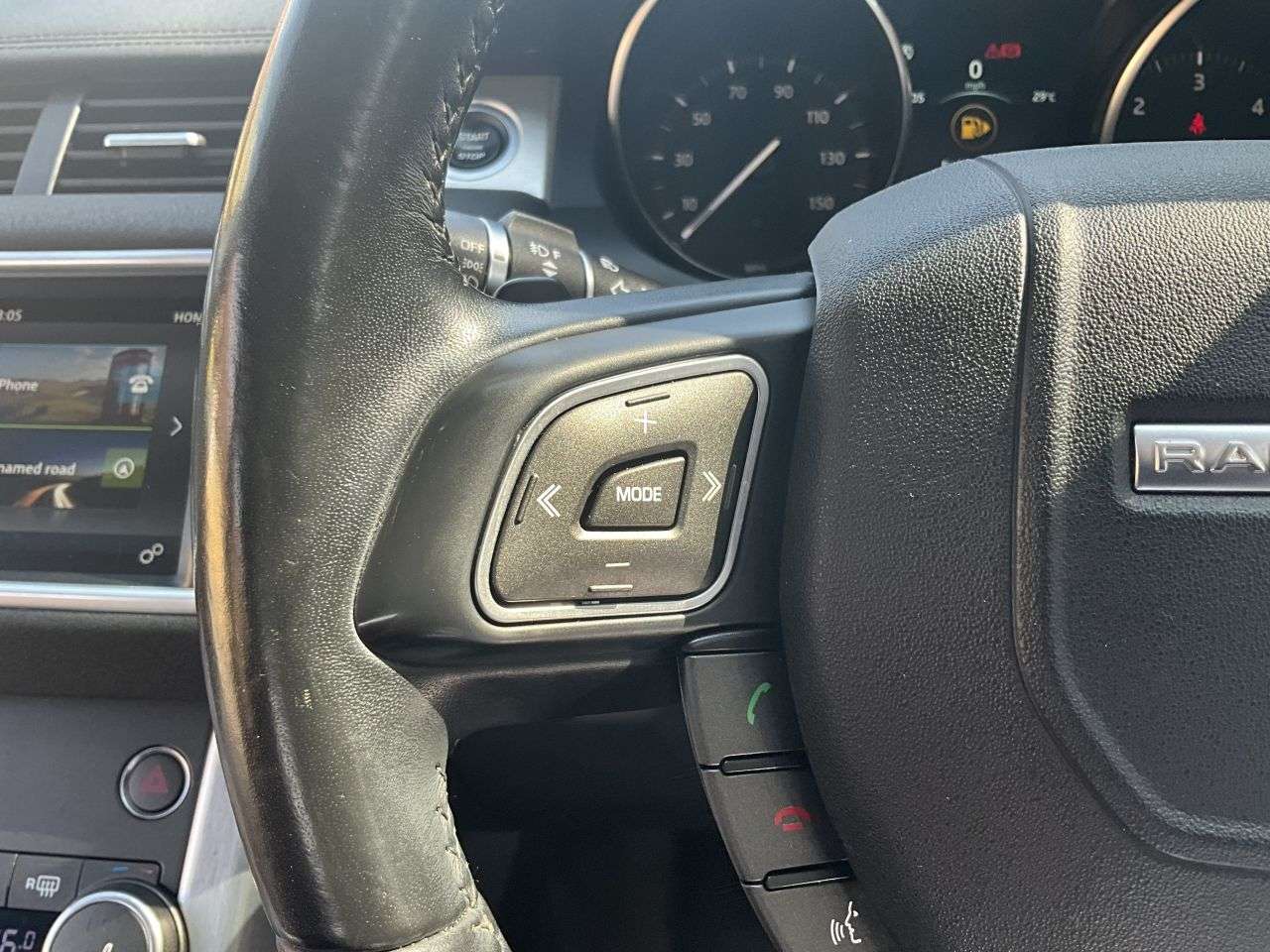 2019 LAND ROVER RANGE ROVER EVOQUE 2019 LAND ROVER RANGE ROVER EVOQUE