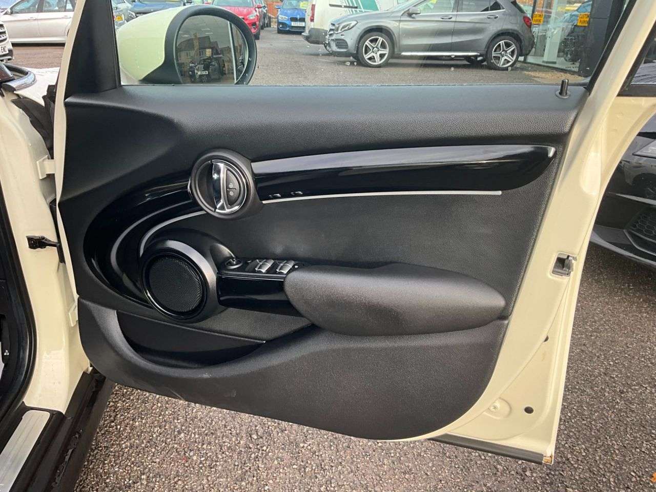 2021 MINI HATCH 2021 MINI HATCH