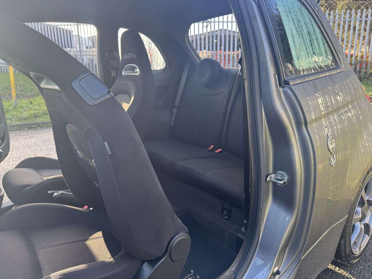 2020 ABARTH 595 2020 ABARTH 595