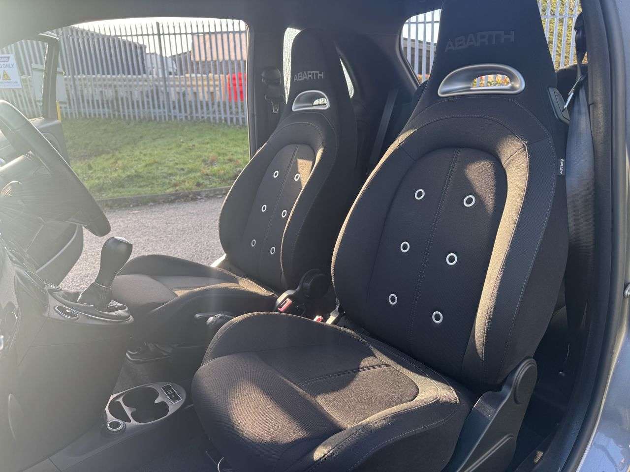 2020 ABARTH 595 2020 ABARTH 595