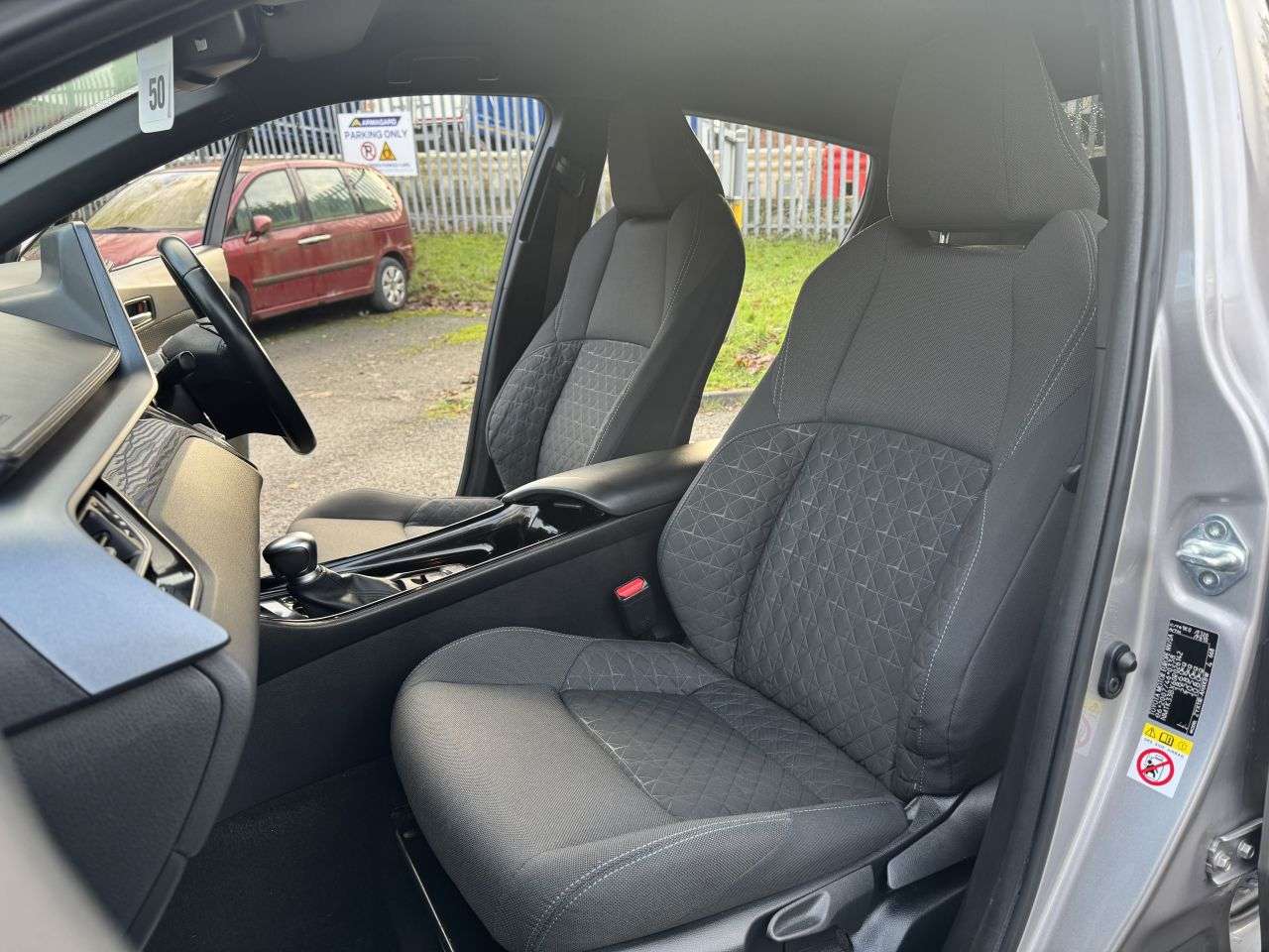 2020 TOYOTA C-HR 2020 TOYOTA C-HR