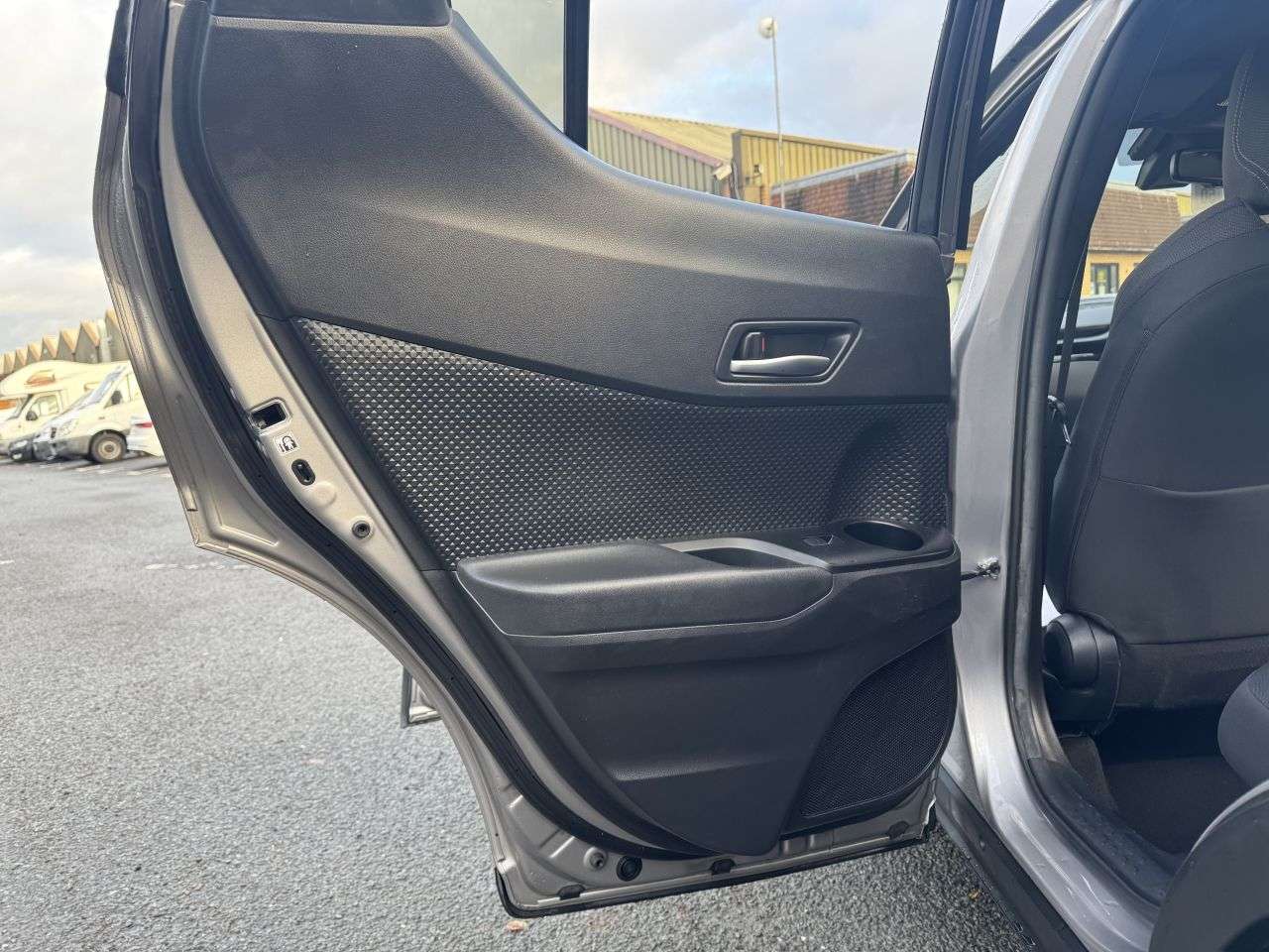 2020 TOYOTA C-HR 2020 TOYOTA C-HR