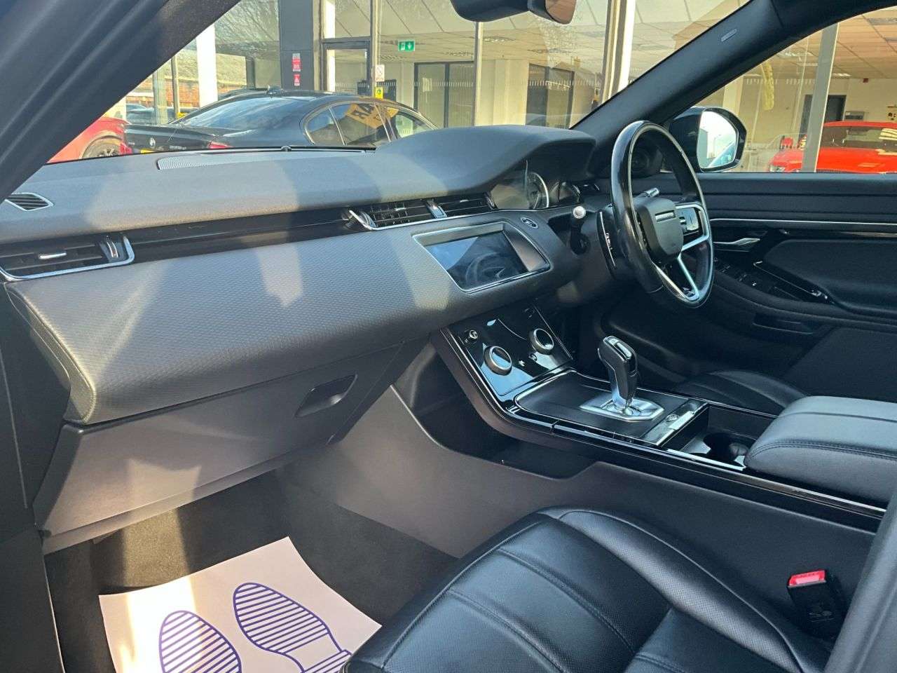 2021 LAND ROVER RANGE ROVER EVOQUE 2021 LAND ROVER RANGE ROVER EVOQUE